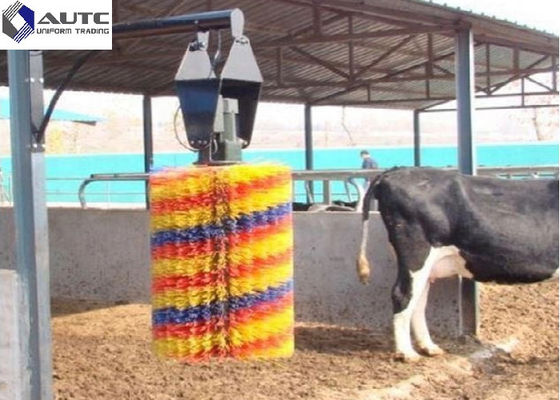 Customized Color Rotating Cow Brush , Cattle Scratcher Brush Hard Plastic PP